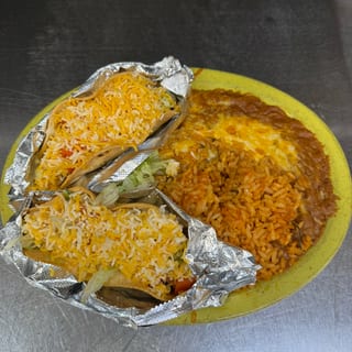 #16 Chicken, Beef, or Carnitas Tacos